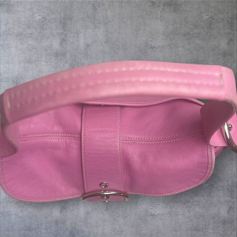 Coach Vintage Y2K Pink Leather Soho Shoulder Bag Purse 9248 Front Flap Barbie - Picture 9 of 15